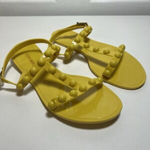 steven madden yellow sandal size 7